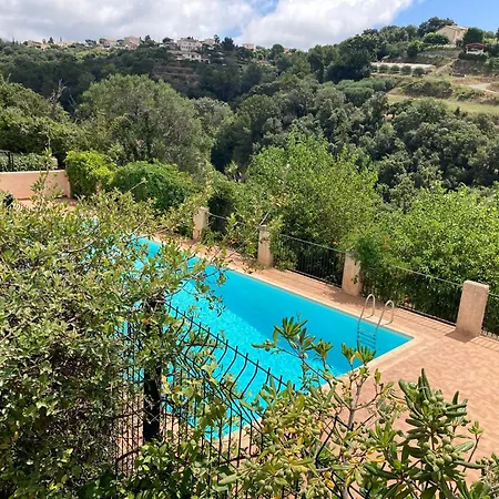 T2 Traversant Avec Grande Terrasse Et Piscine דירה קאן סור מר